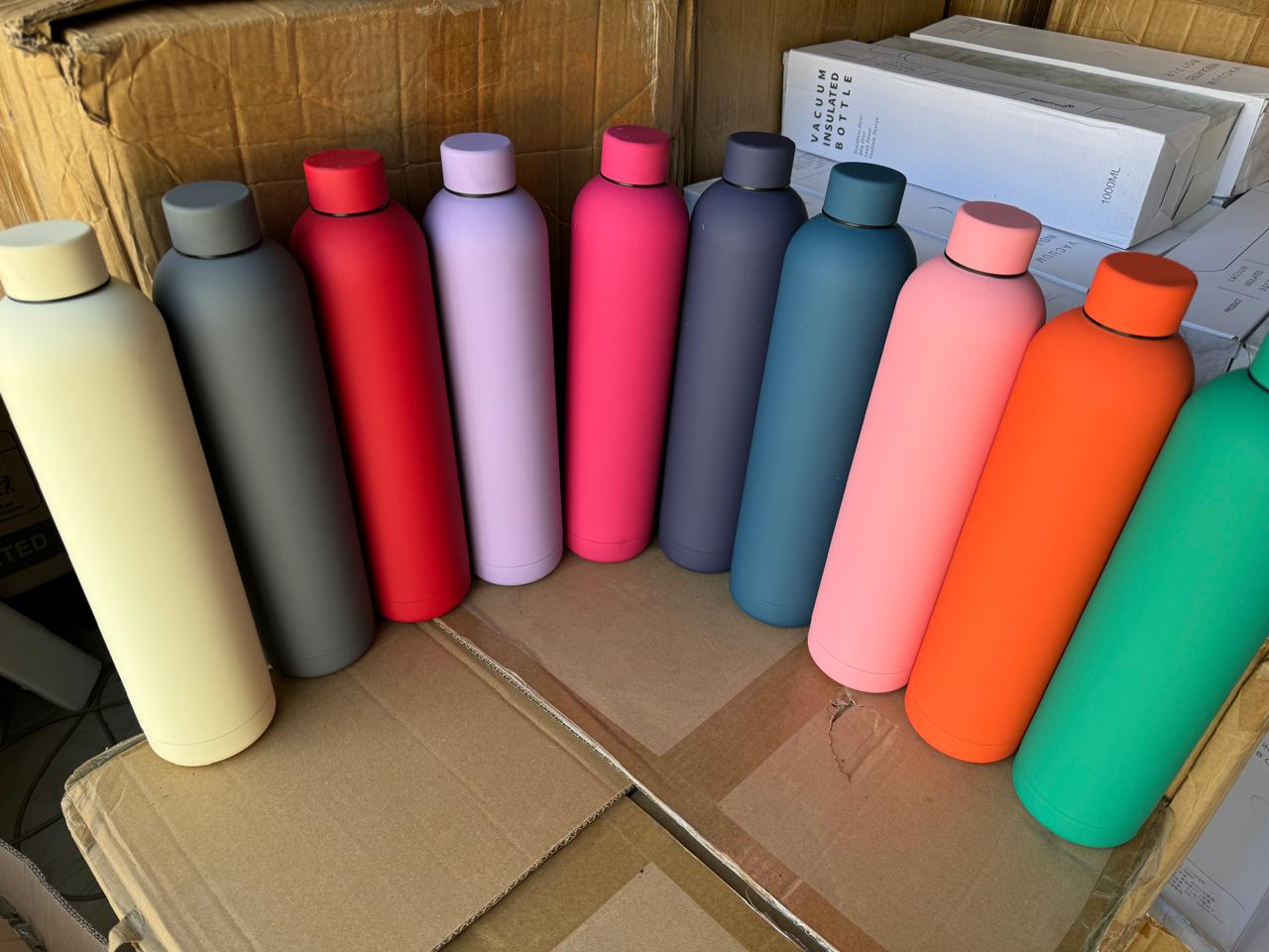 1000ml Large Capacity Stainless Steel Vacuum Flask Insulated for Camping Keeps Drinks Hot/Cold for 12+ Hours